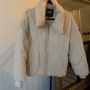 Zara Off-White Quilted Jacket
